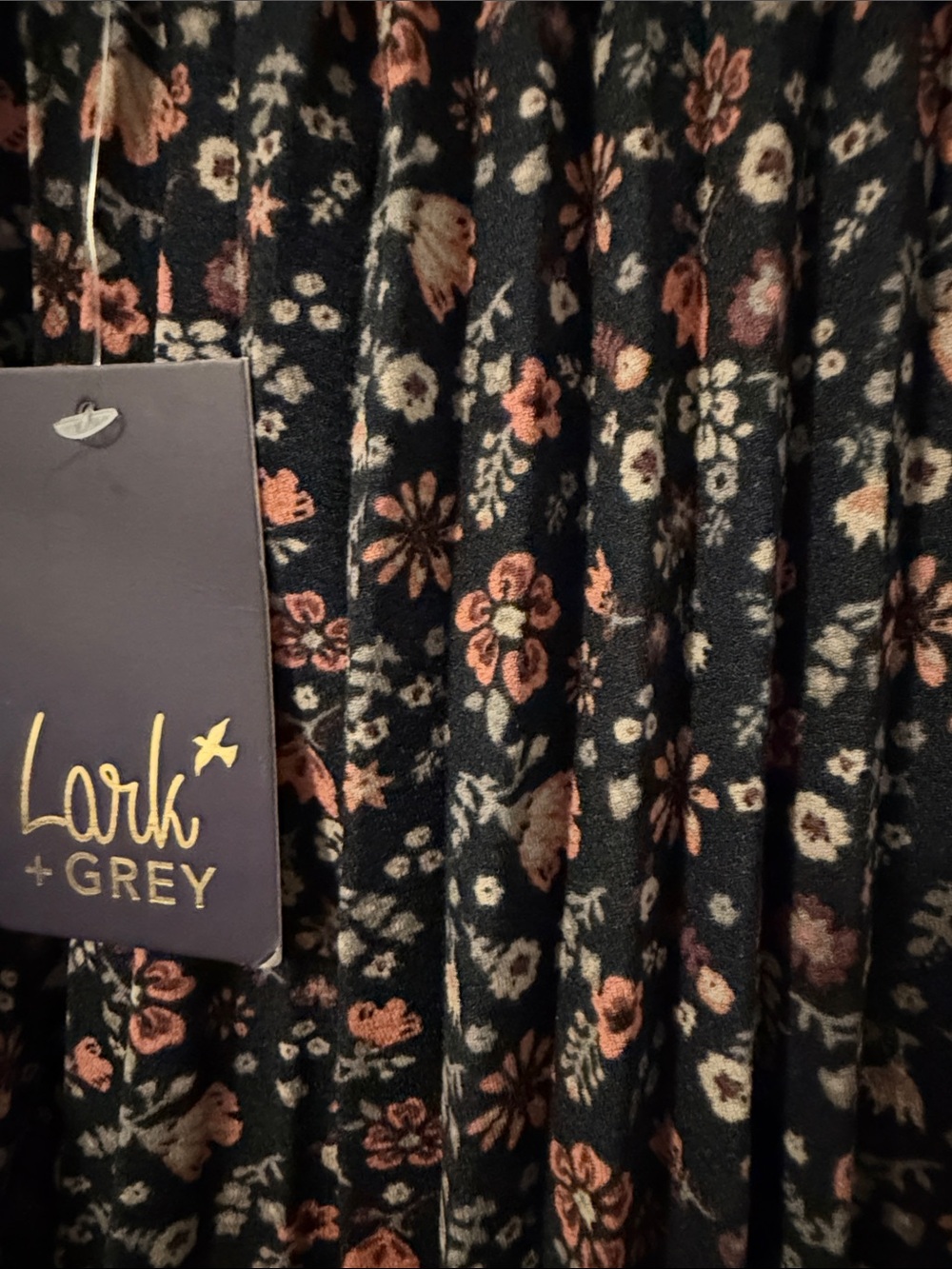 NWT- Lark + Grey Navy Floral Pleated Midi Skirt - Picture 3 of 4